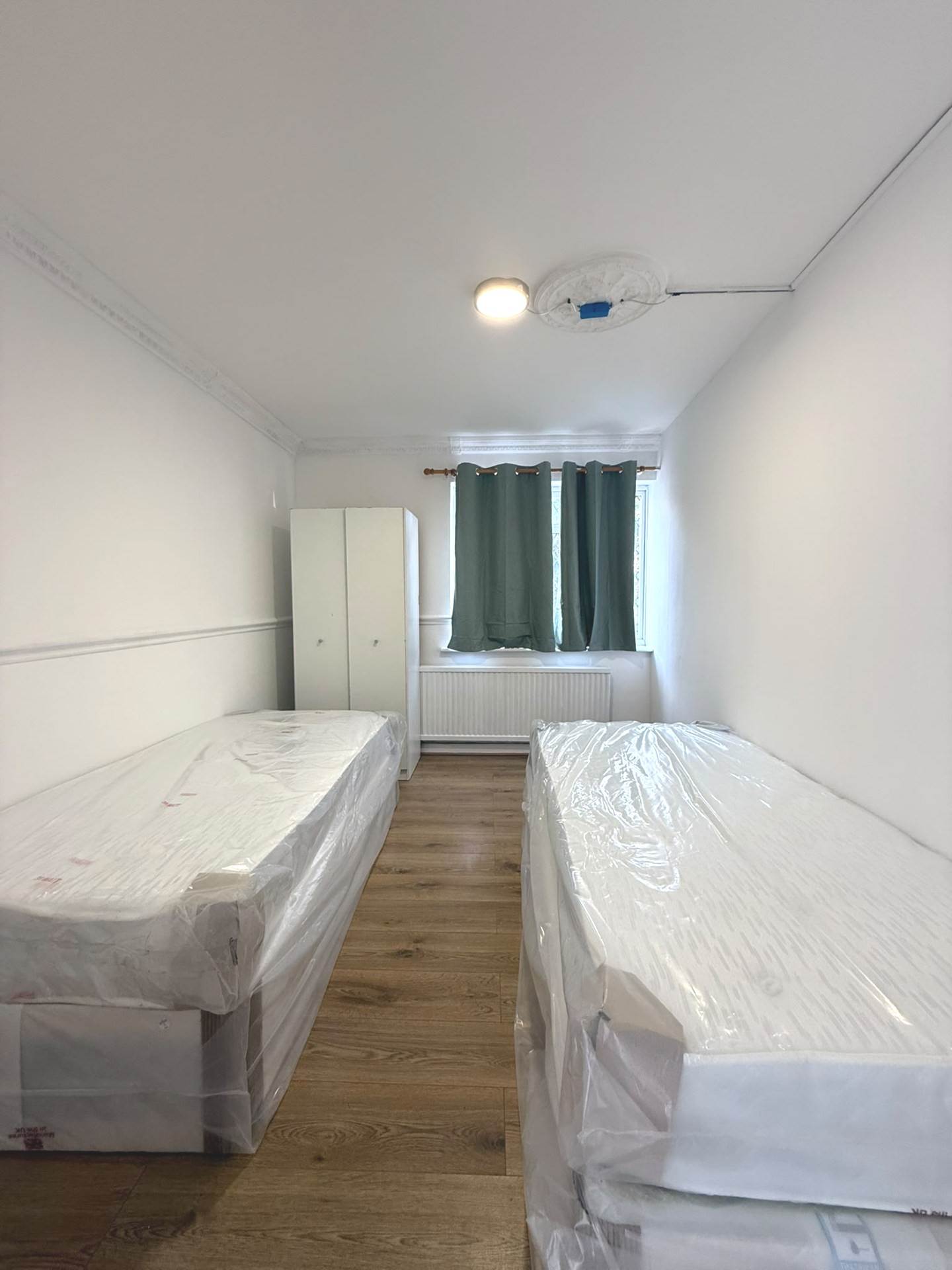 5, Image 7
