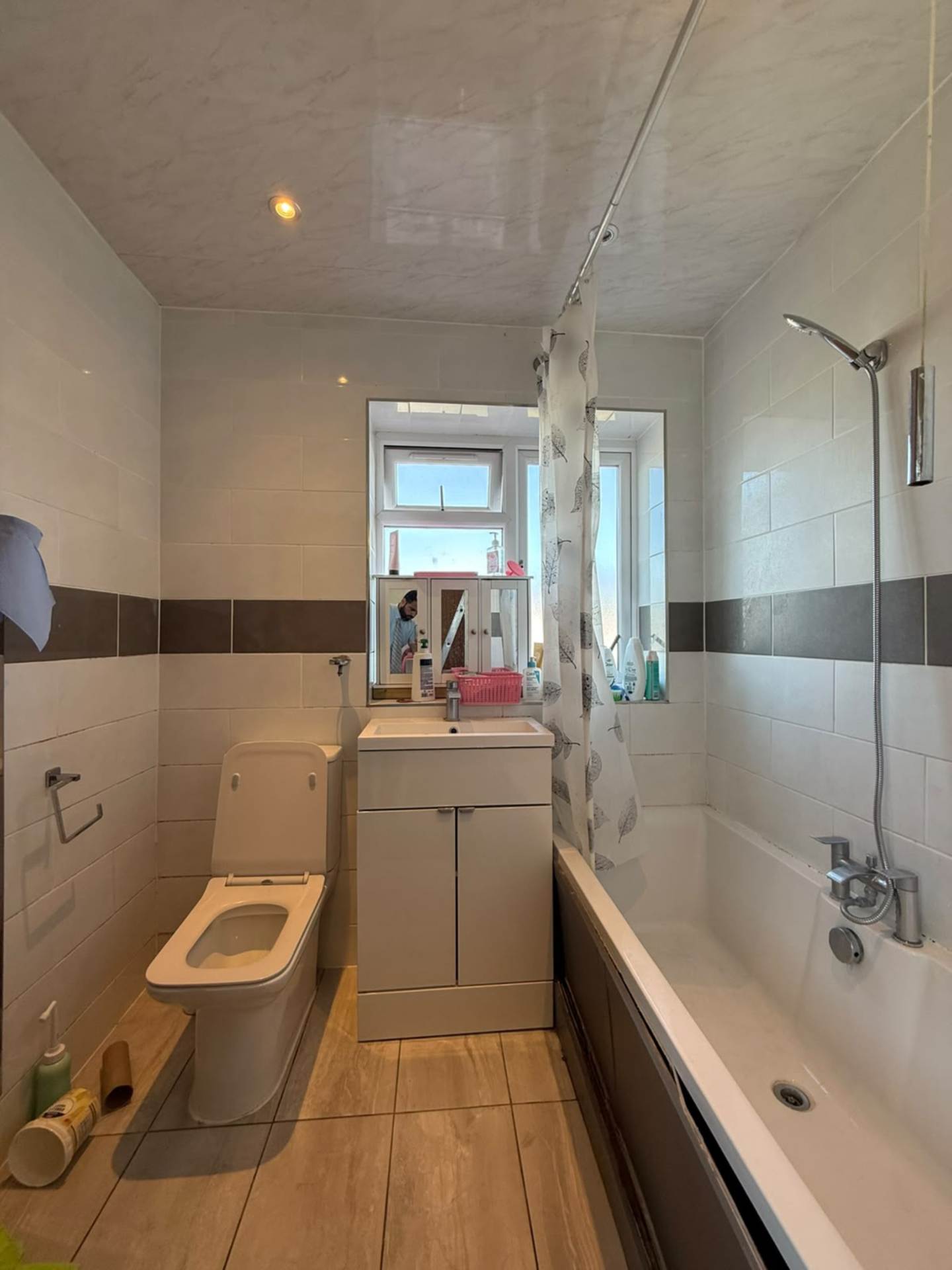 Harborough Close, Slough, Image 6