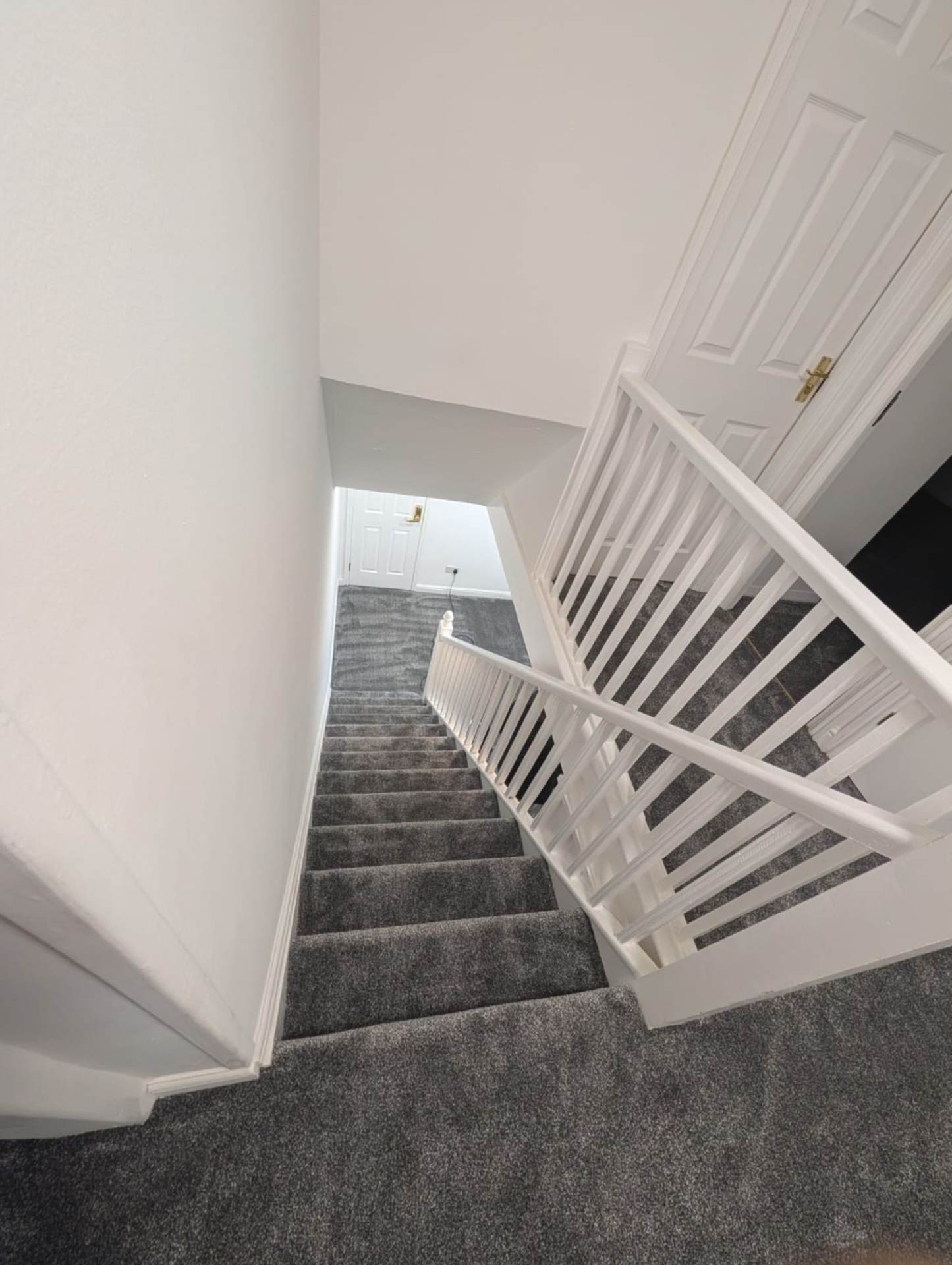 Inglrside, Coln Brook, Image 16
