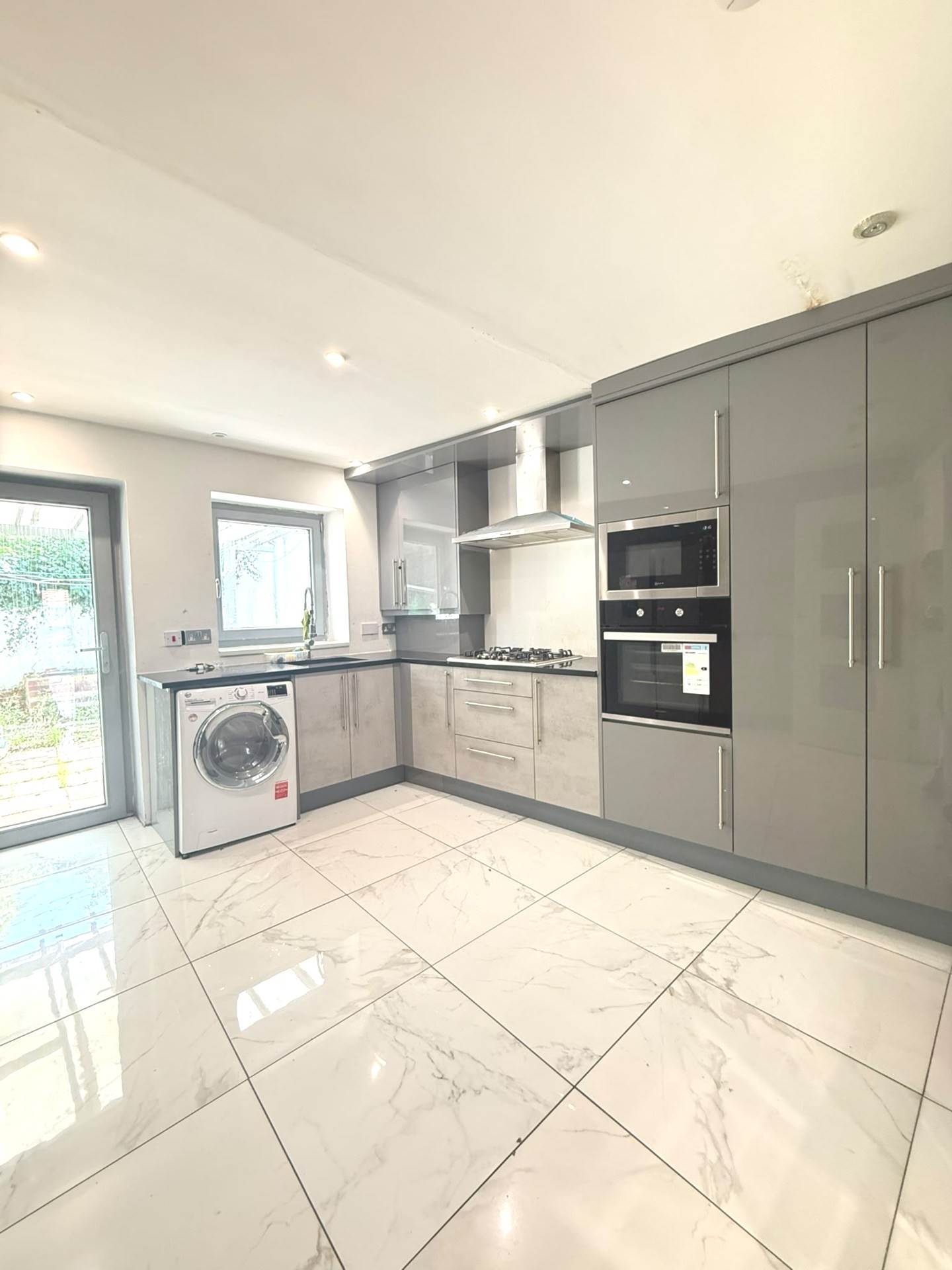 Bixley Close, Southall, Image 3