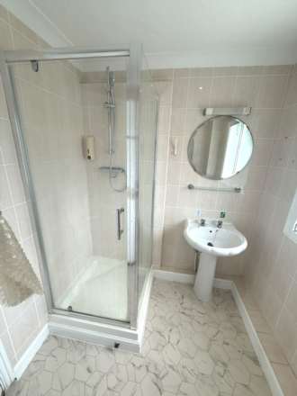 Ingleside, Coln Brook, Image 15
