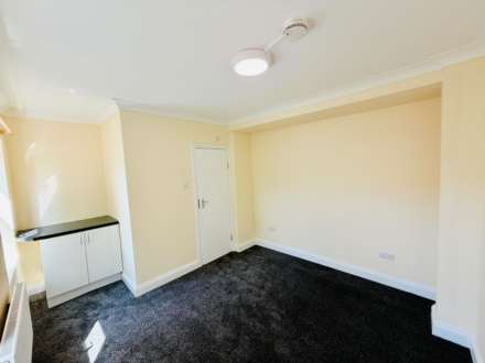 Central Avenue,Hayes, Image 11