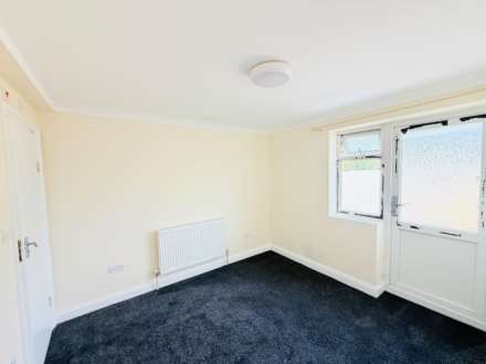 Central Avenue,Hayes, Image 3