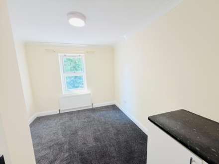 Central Avenue,Hayes, Image 5