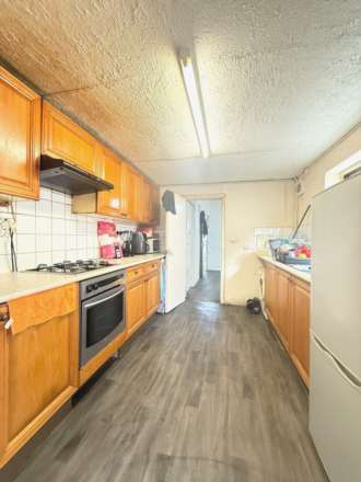 Hammond Road, Southall, Image 1