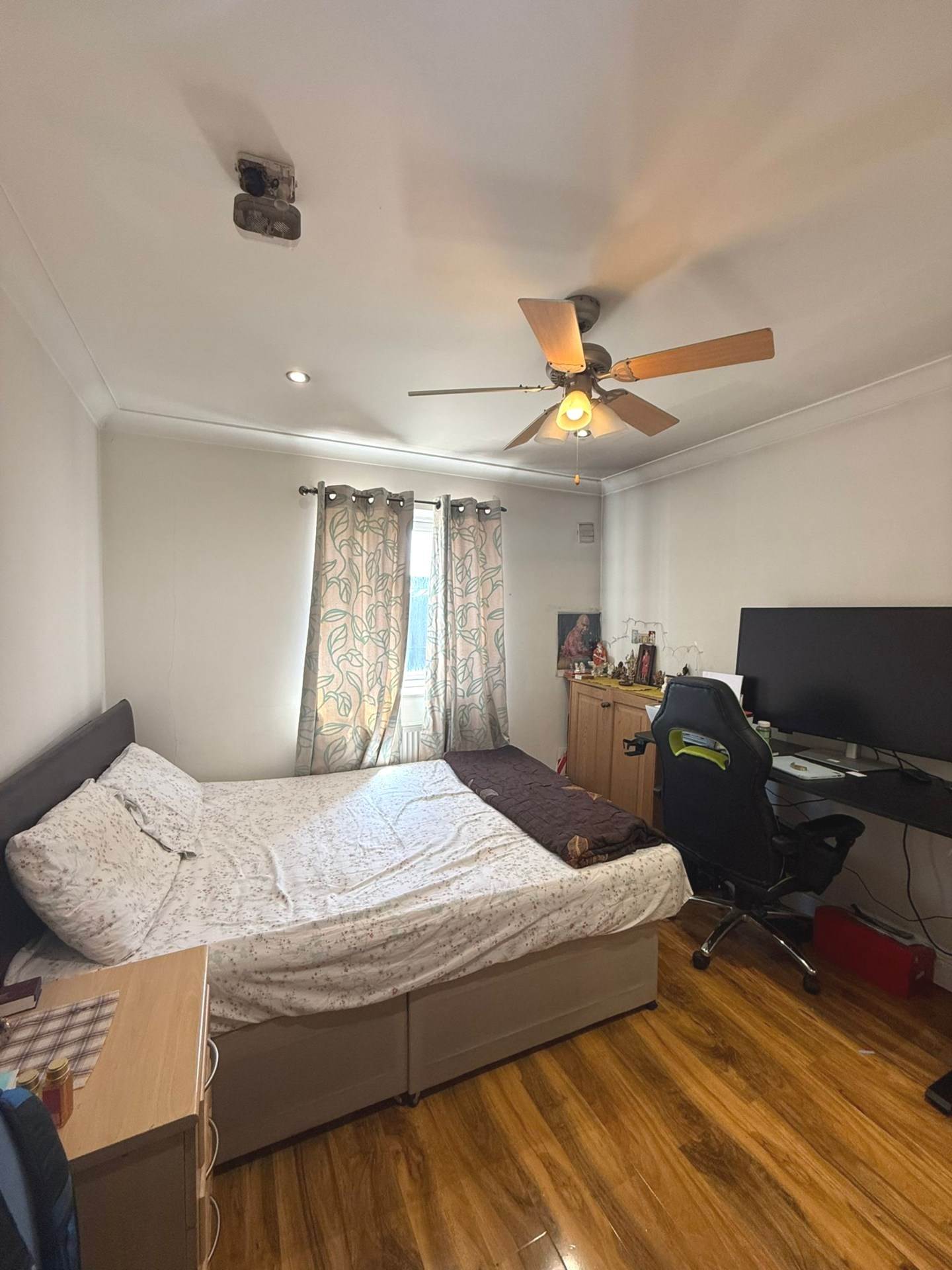 Central Avenue, Hayes, Image 3