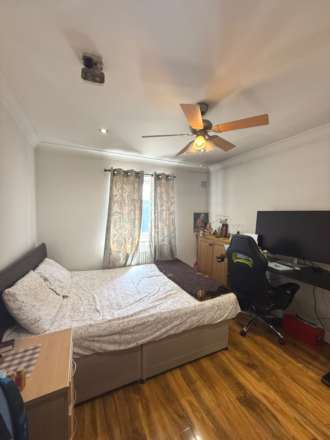 Central Avenue, Hayes, Image 3