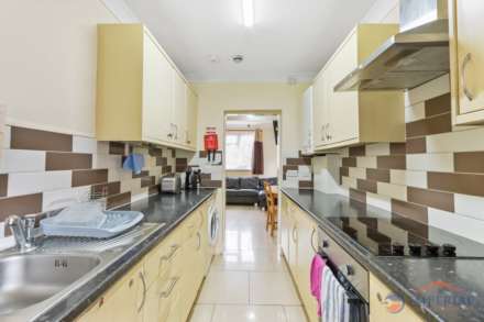 Coldharbour Lane, Hayes, Image 10