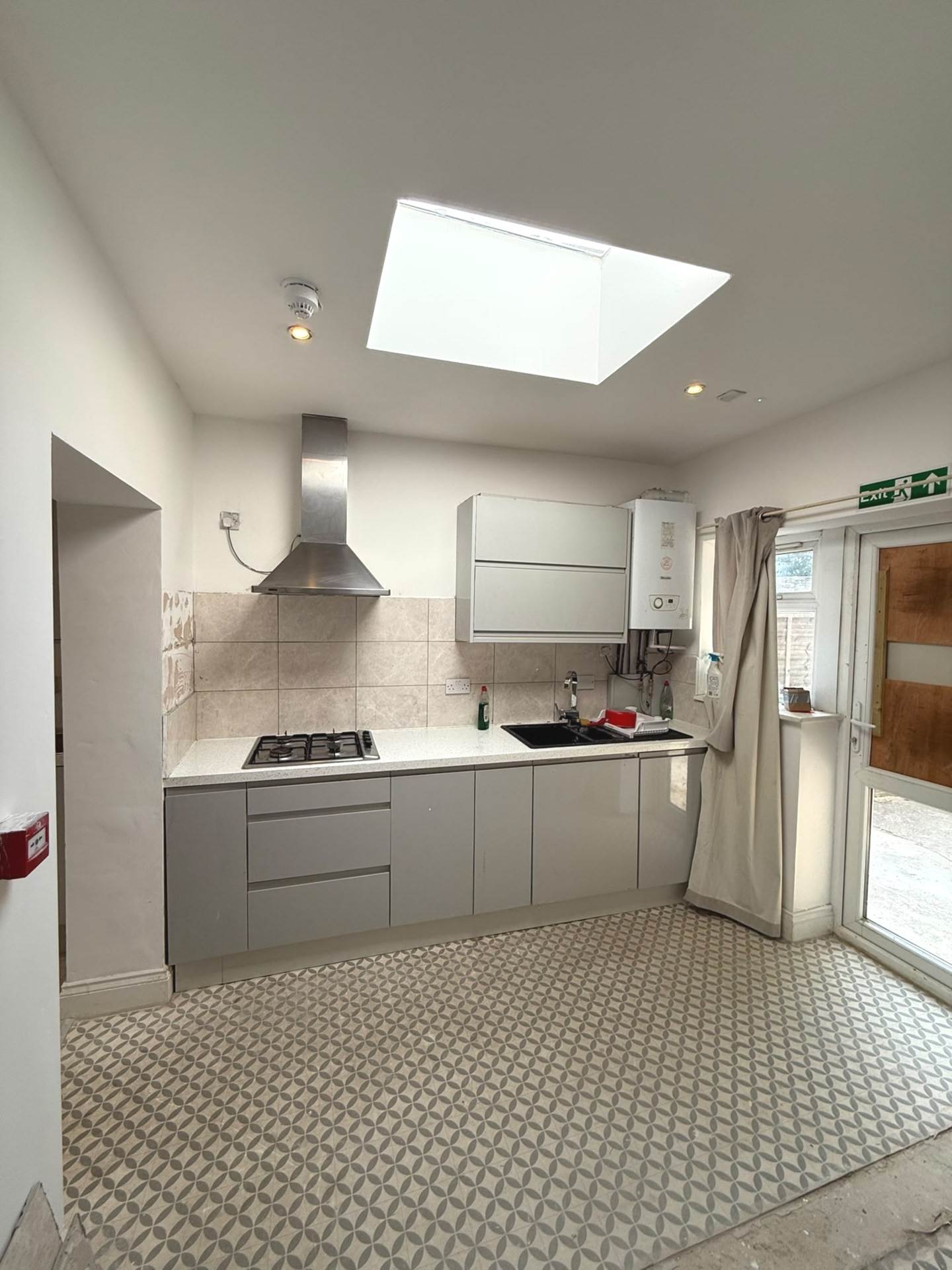 Thornton Avenue, West Drayton, Image 3