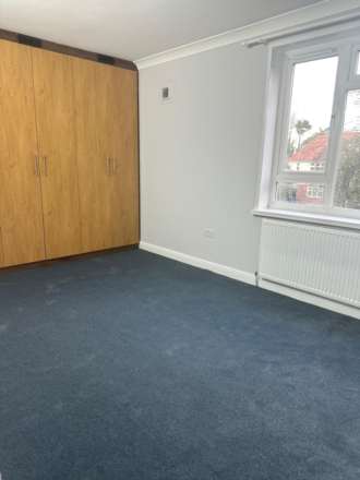 Norwood Close, Norwood Green, Image 5