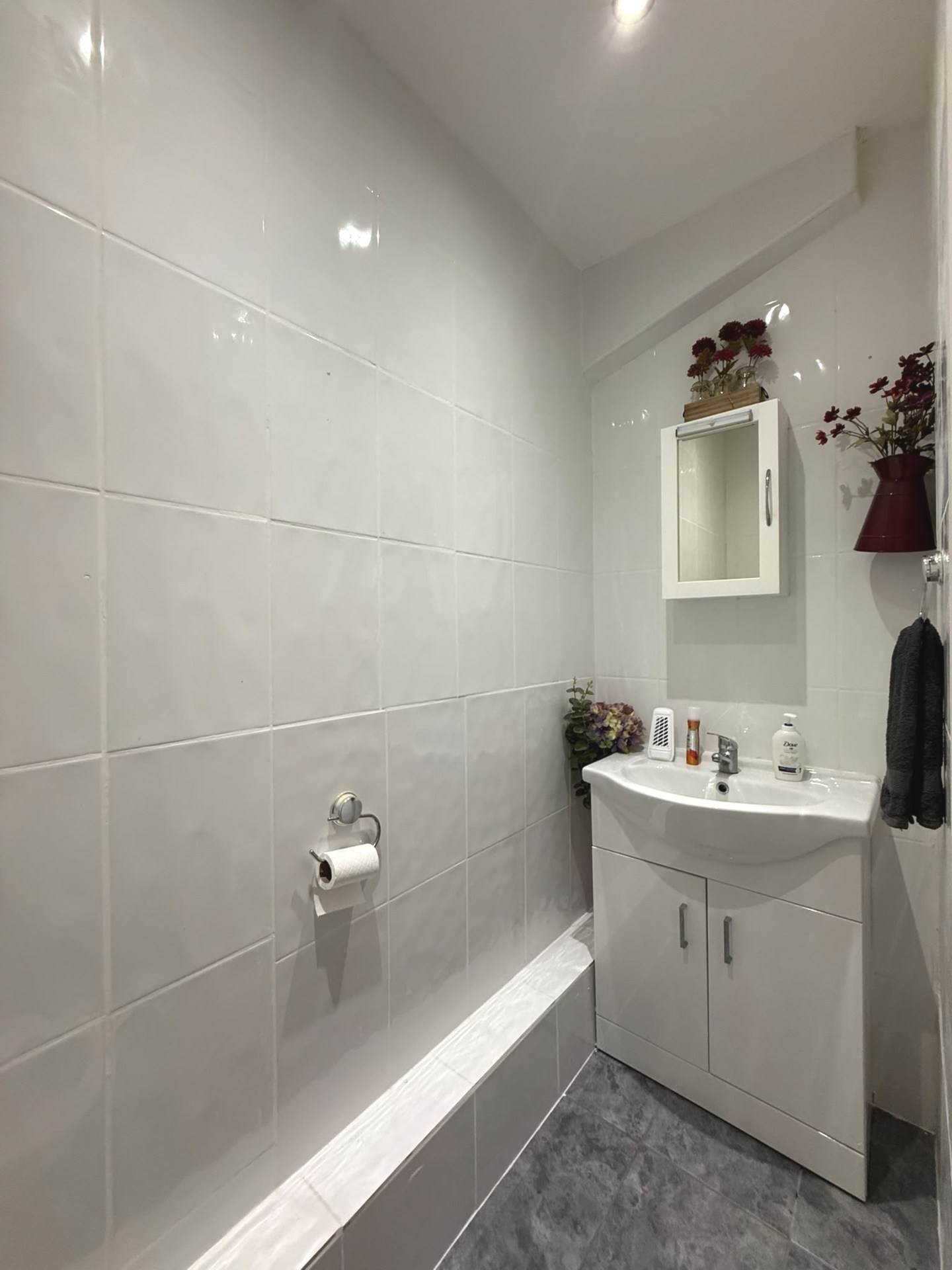 Charter Crescent, Hounslow, Image 6