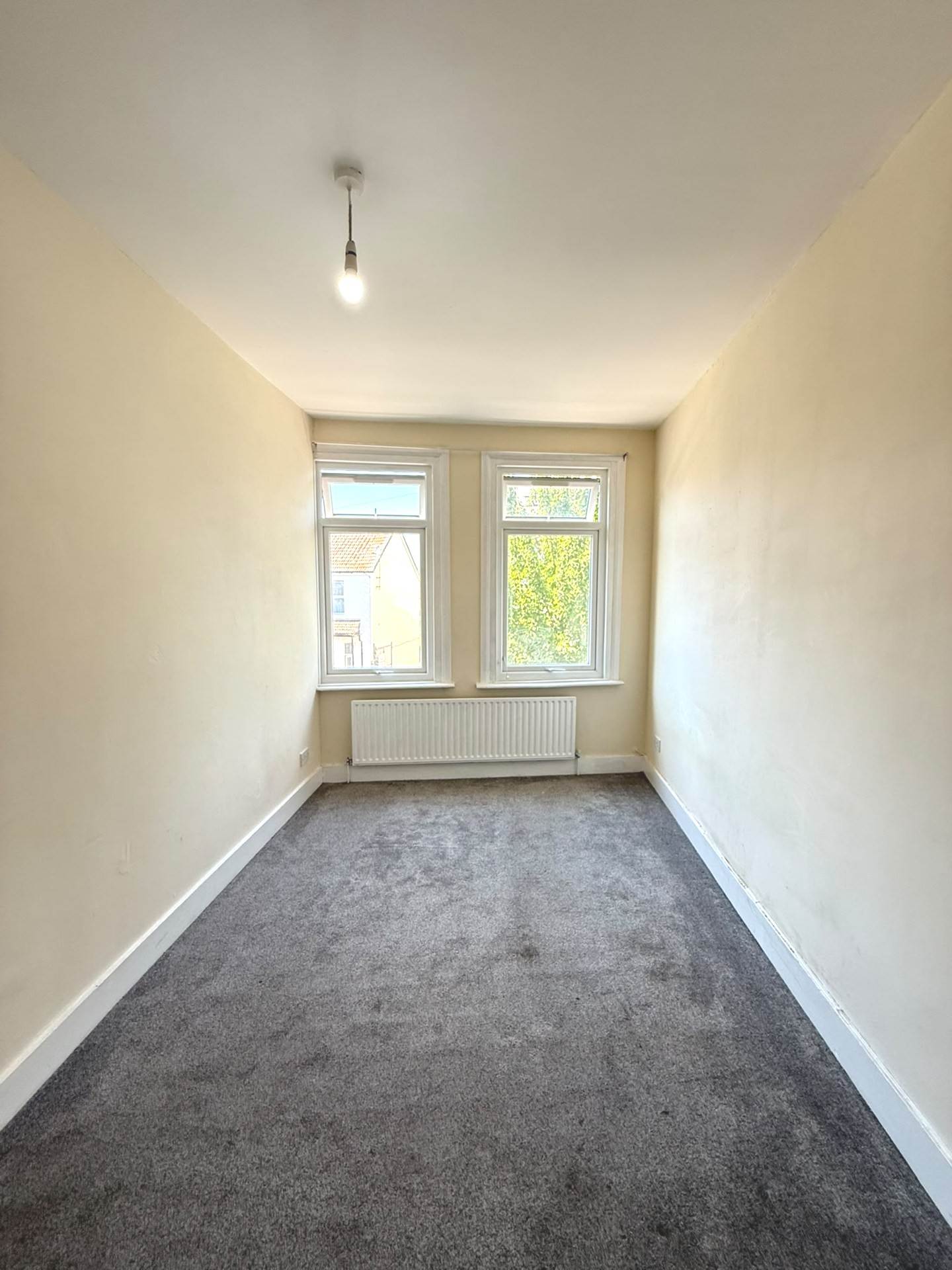Adelaide Road, Southall, Image 7