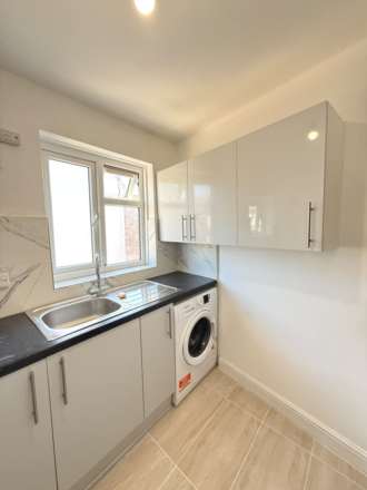 Adelaide Road, Southall, Image 4