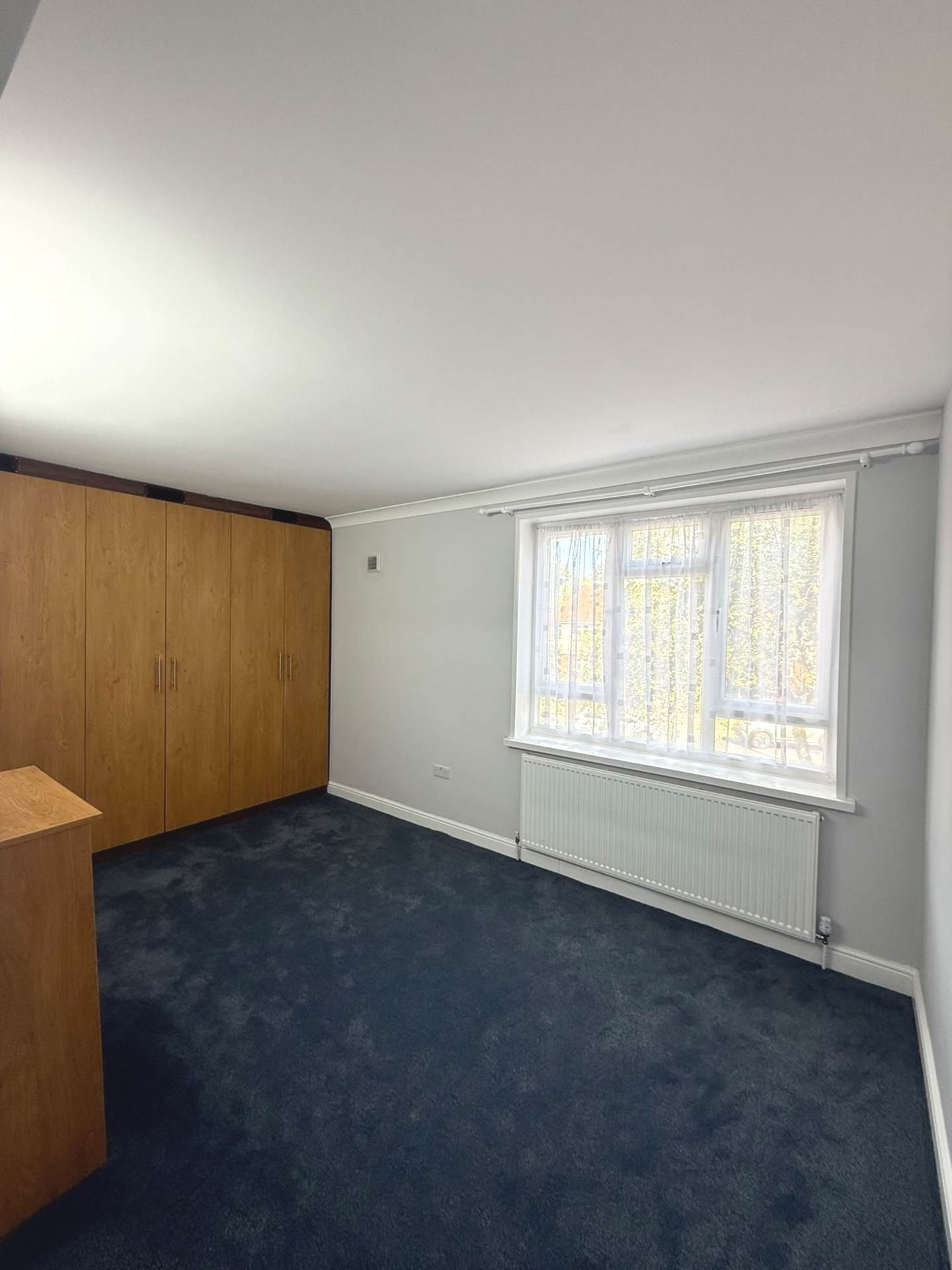 Norwood Close, Southall, Image 7