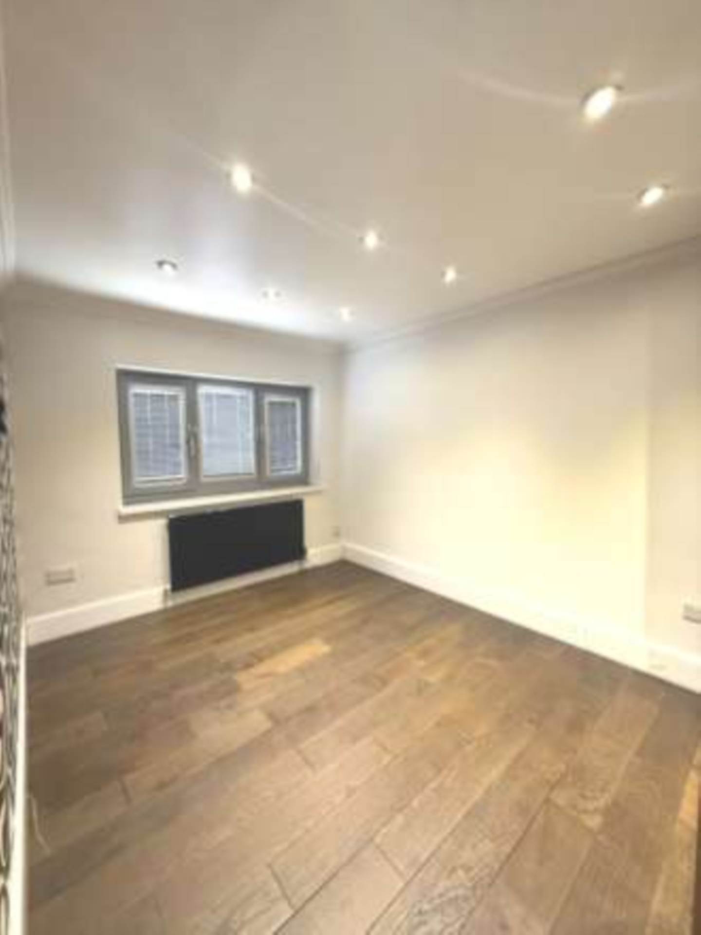 Bixley Close, Southall, Image 5