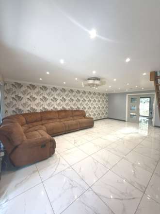 Property For Sale Bixley Close, Southall