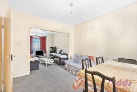 Hammond Road, Southall, Image 2
