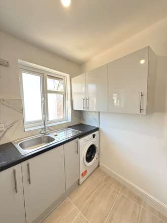 Adelaide Road, Southall, Image 4