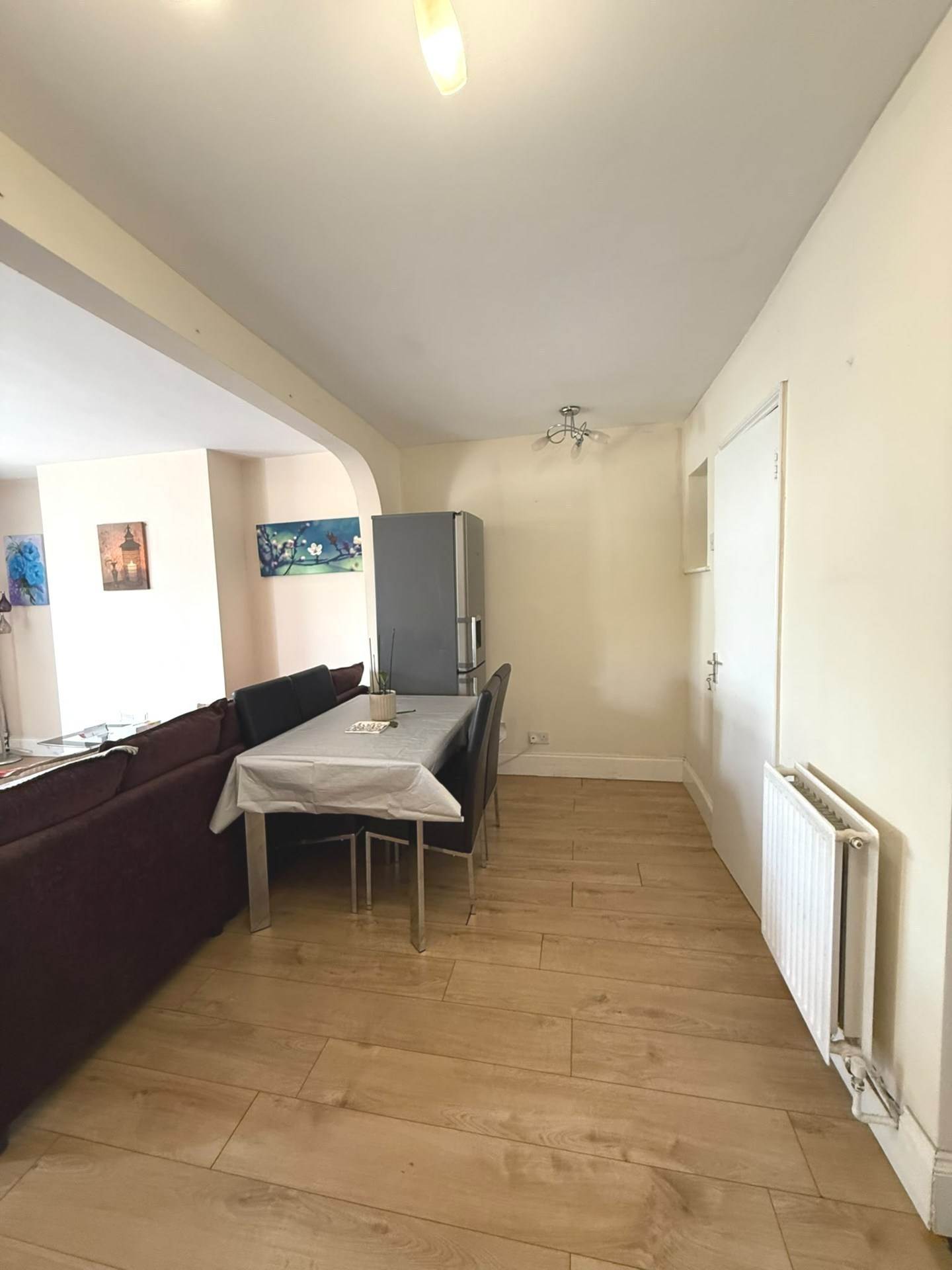 Charter Crescent, Hounslow, Image 2