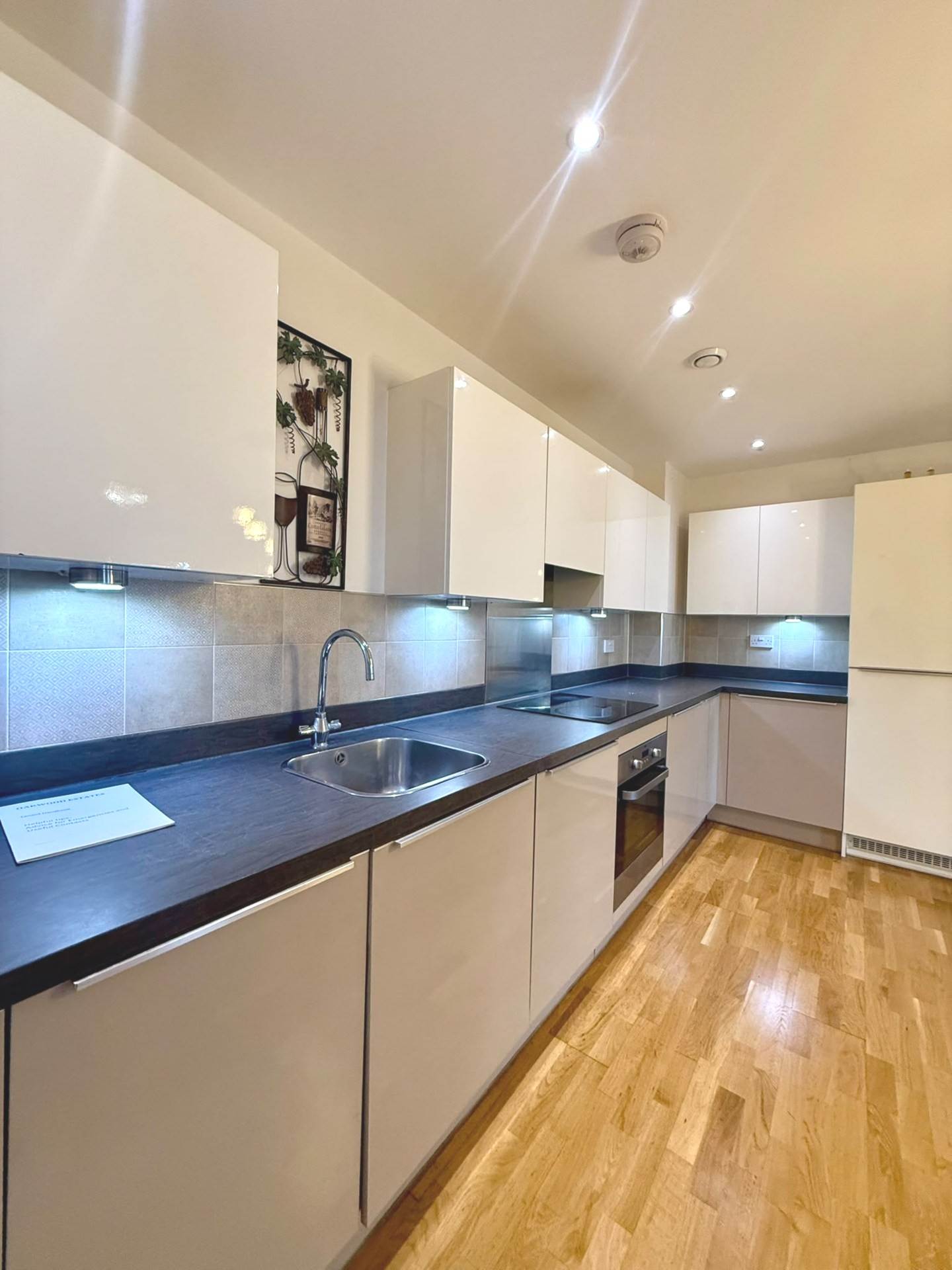 Porters Way, West Drayton, Image 5