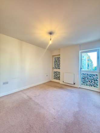 Porters Way, West Drayton, Image 7
