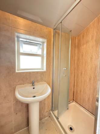 Norwood Road, Southall, Image 9