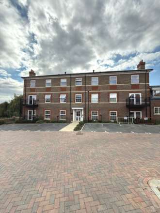 Rosewood Avenue, Maidenhead, Image 9