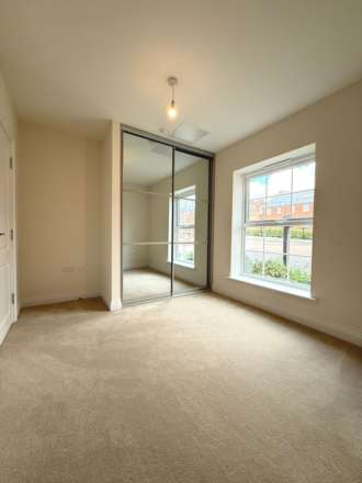 Manor House, Maidenhead, Image 6