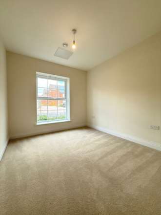Manor House, Maidenhead, Image 8
