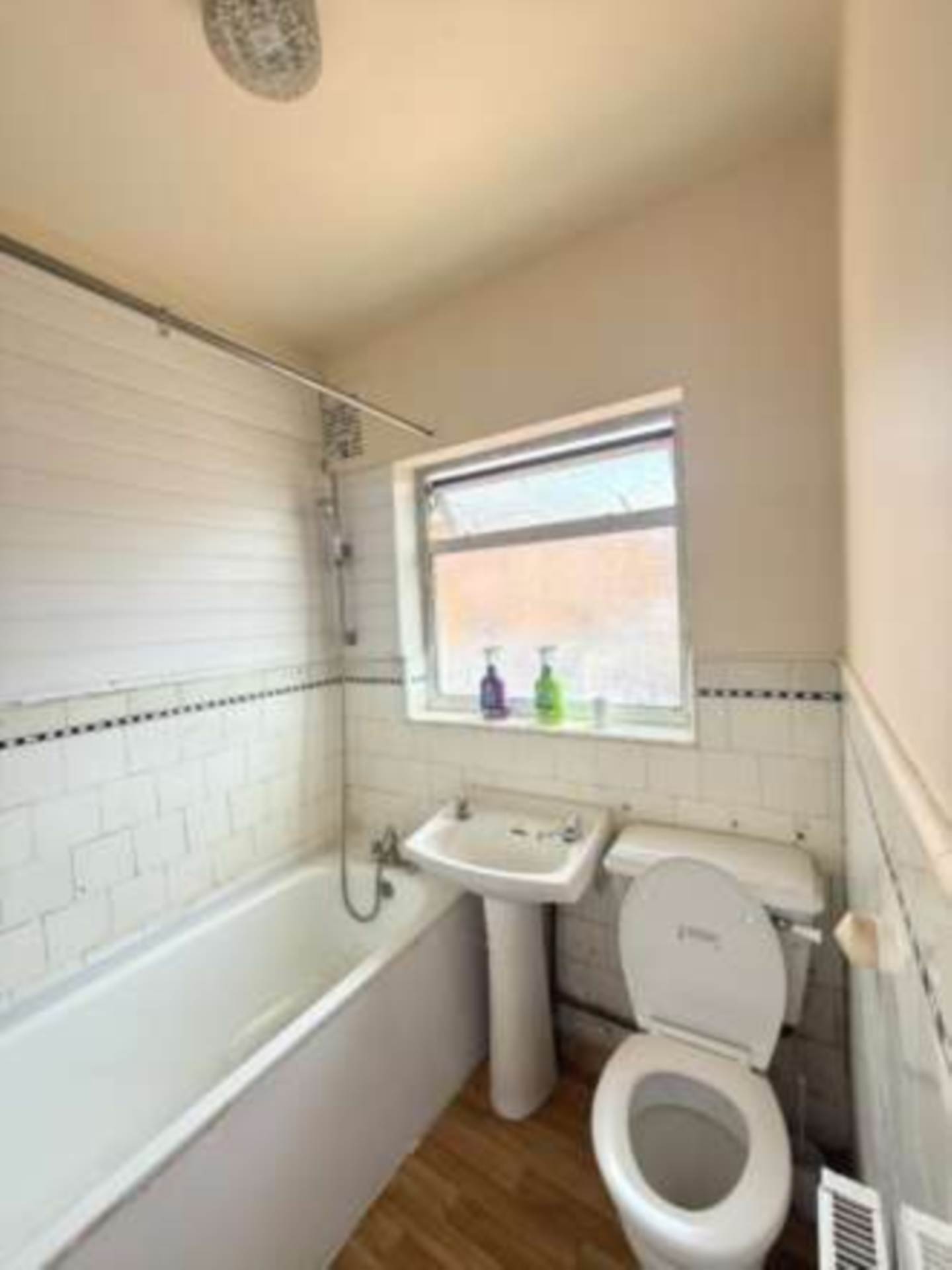 Herbert Road, Southall, Image 4