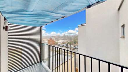 Hanworth Road, Hounslow, Image 12