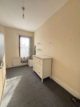 Regina Road, Southall, Image 5