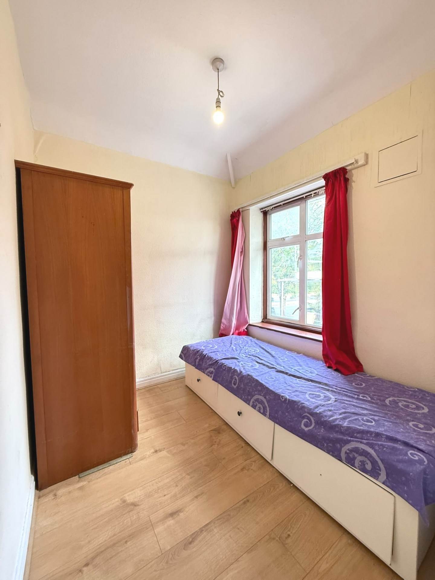 Uxbridge Road, Southall, Image 11