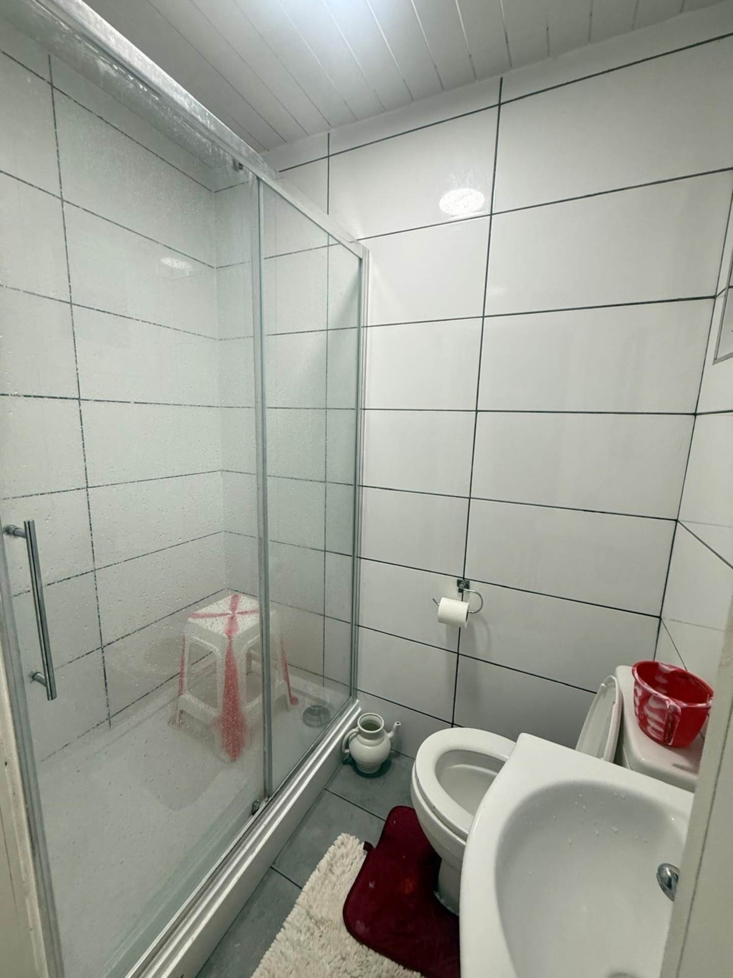 Pinn Close, Uxbridge, Image 6