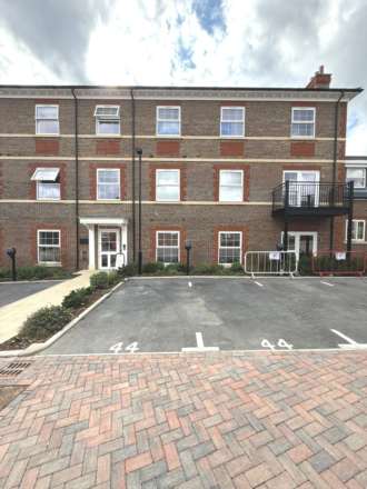Manor House, Bray Wick, Image 14