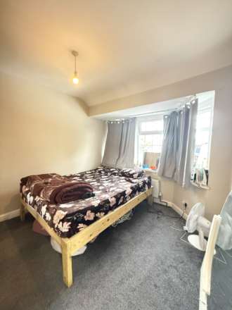 Balmoral Drive, Hayes, Image 9