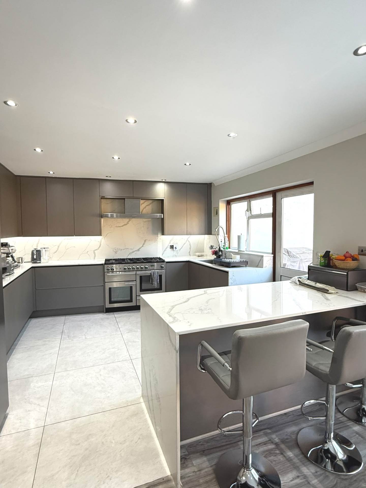 Norwood Road, Norwood Green, Image 17