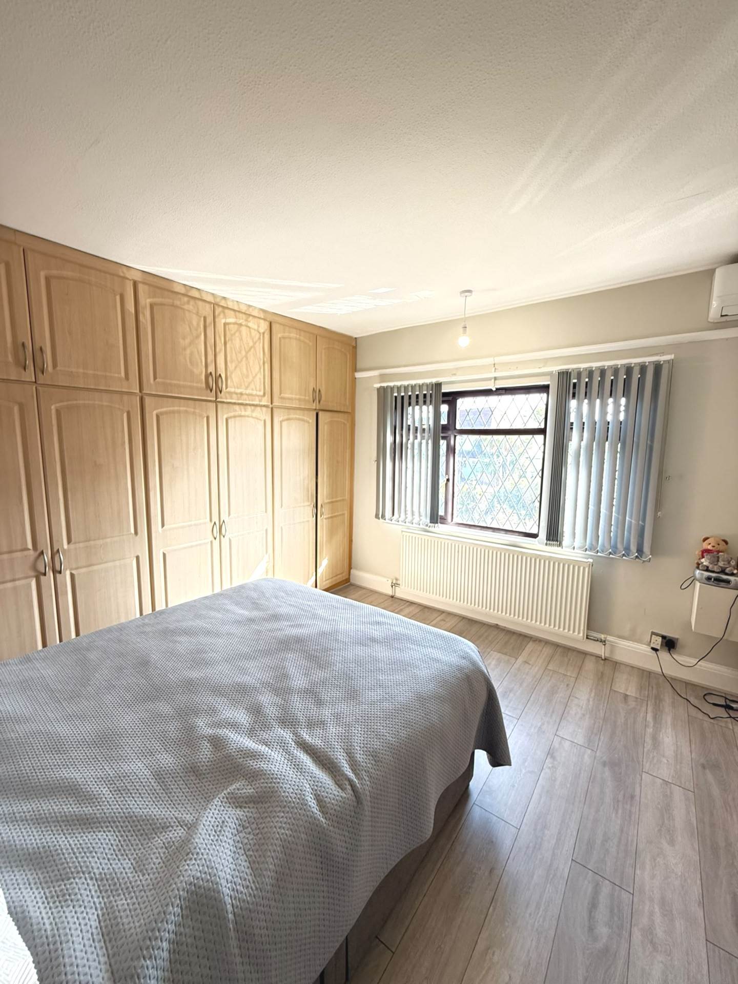 Norwood Road, Norwood Green, Image 27