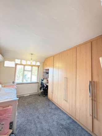 Norwood Road, Norwood Green, Image 29