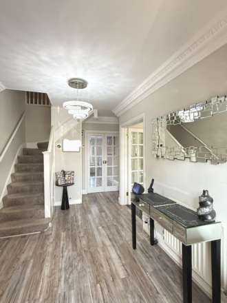 Norwood Road, Norwood Green, Image 3