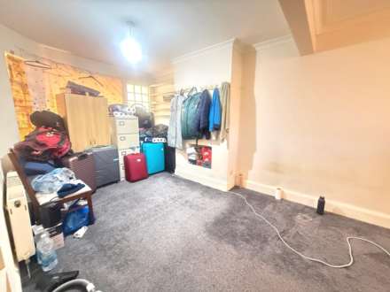 Balmoral Drive, Hayes, Image 14
