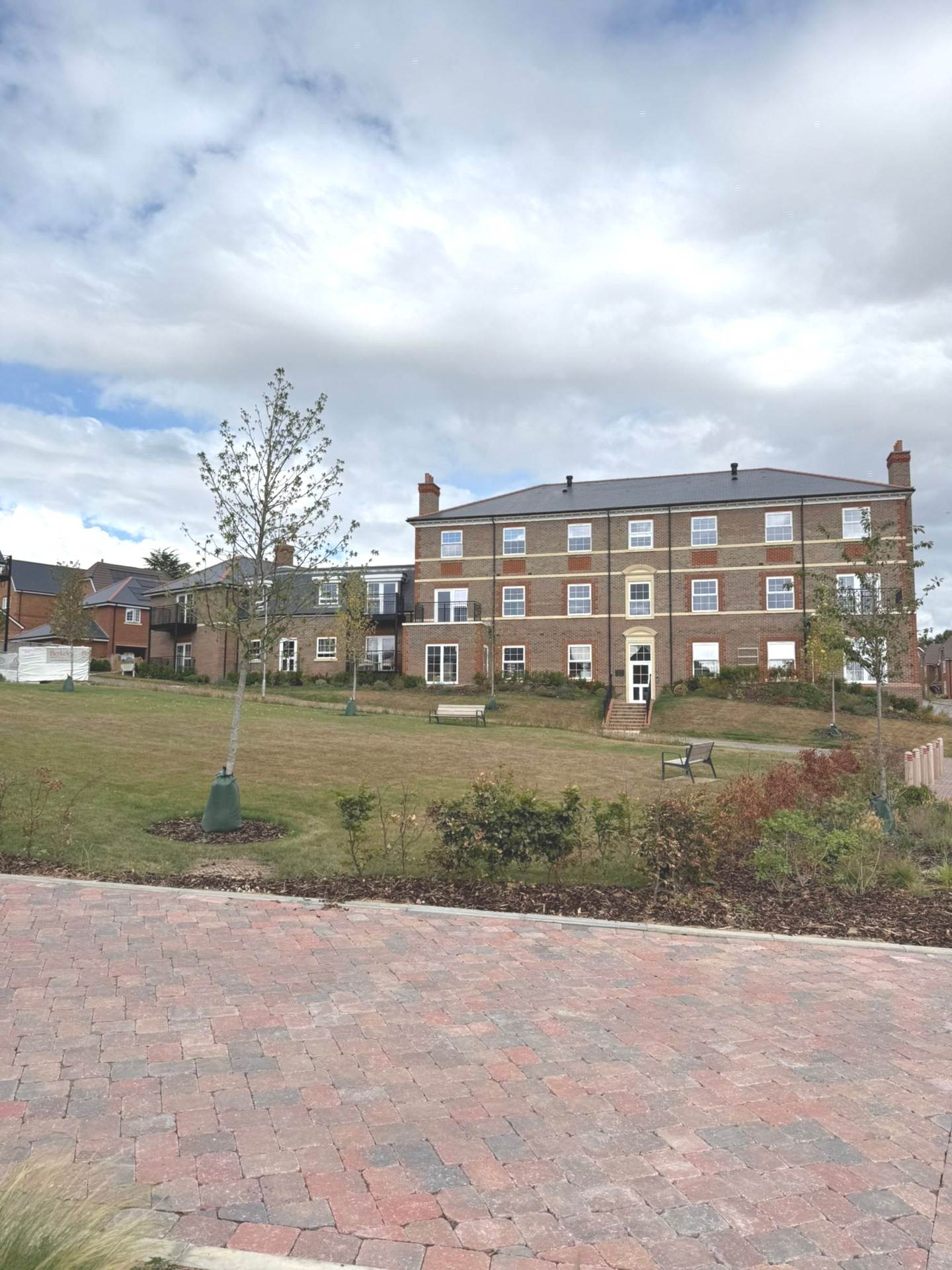 Manor House, Bray Wick, Image 12
