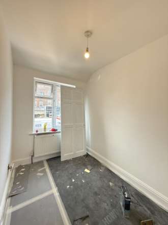 Allenby Road, Southall, Image 4