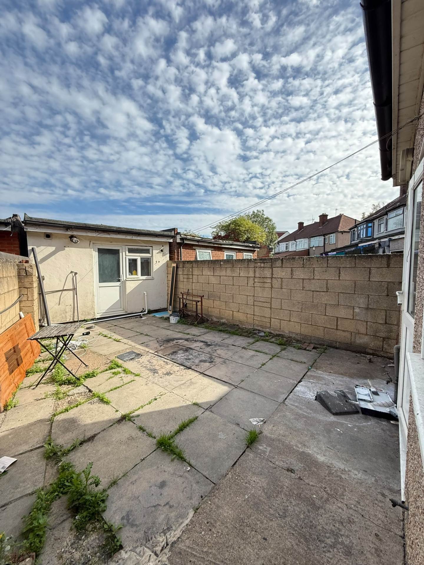 Greenland Crescent, Southall, Image 15