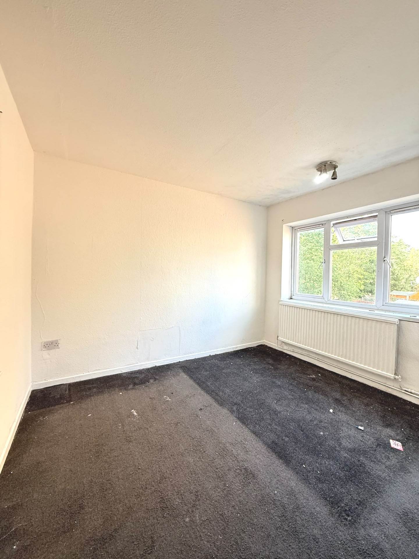 Baird Avenue, Southall, Image 8