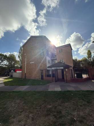 Baird Avenue, Southall, Image 1