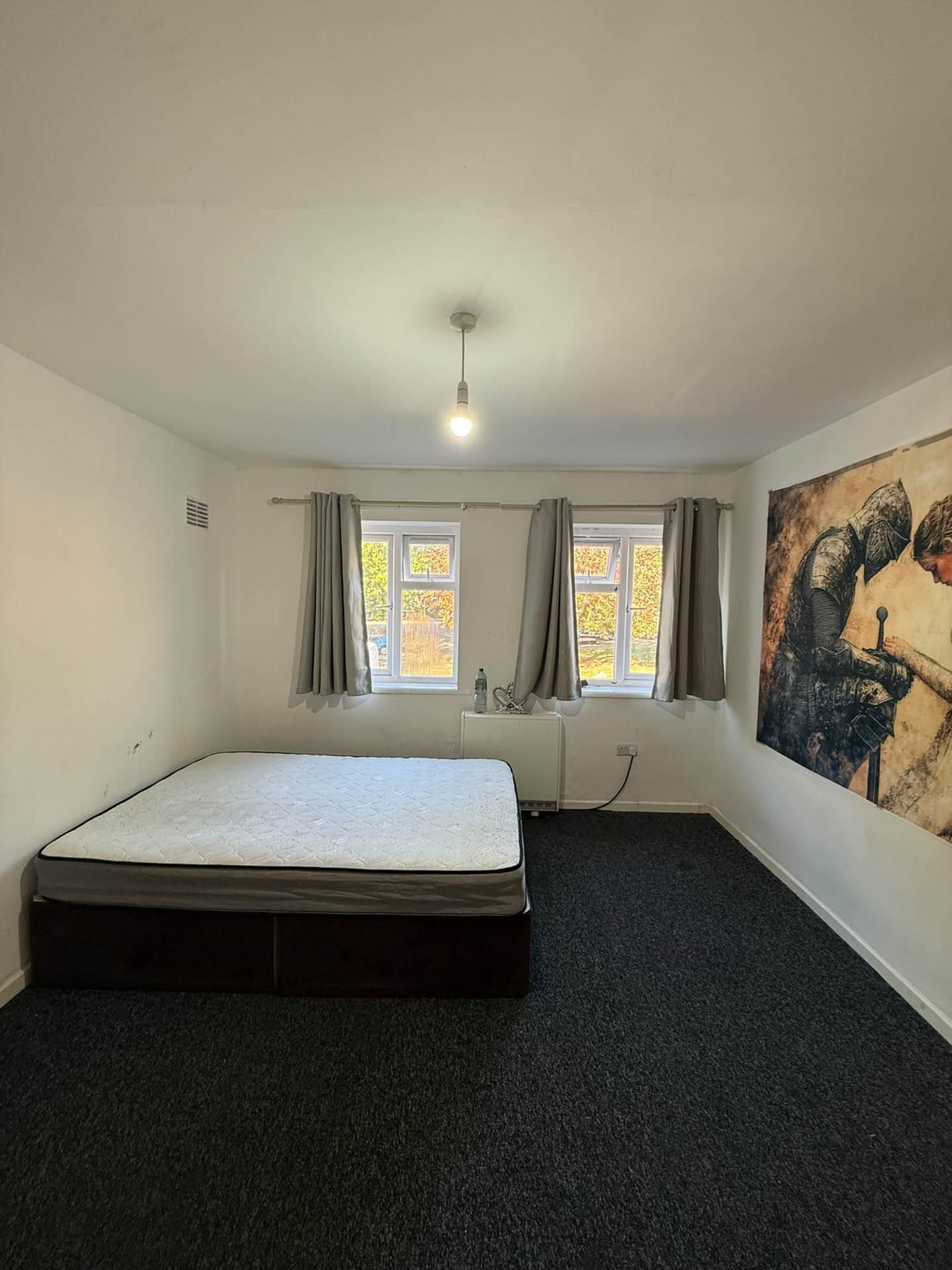 Pinn Close, Uxbridge, Image 4