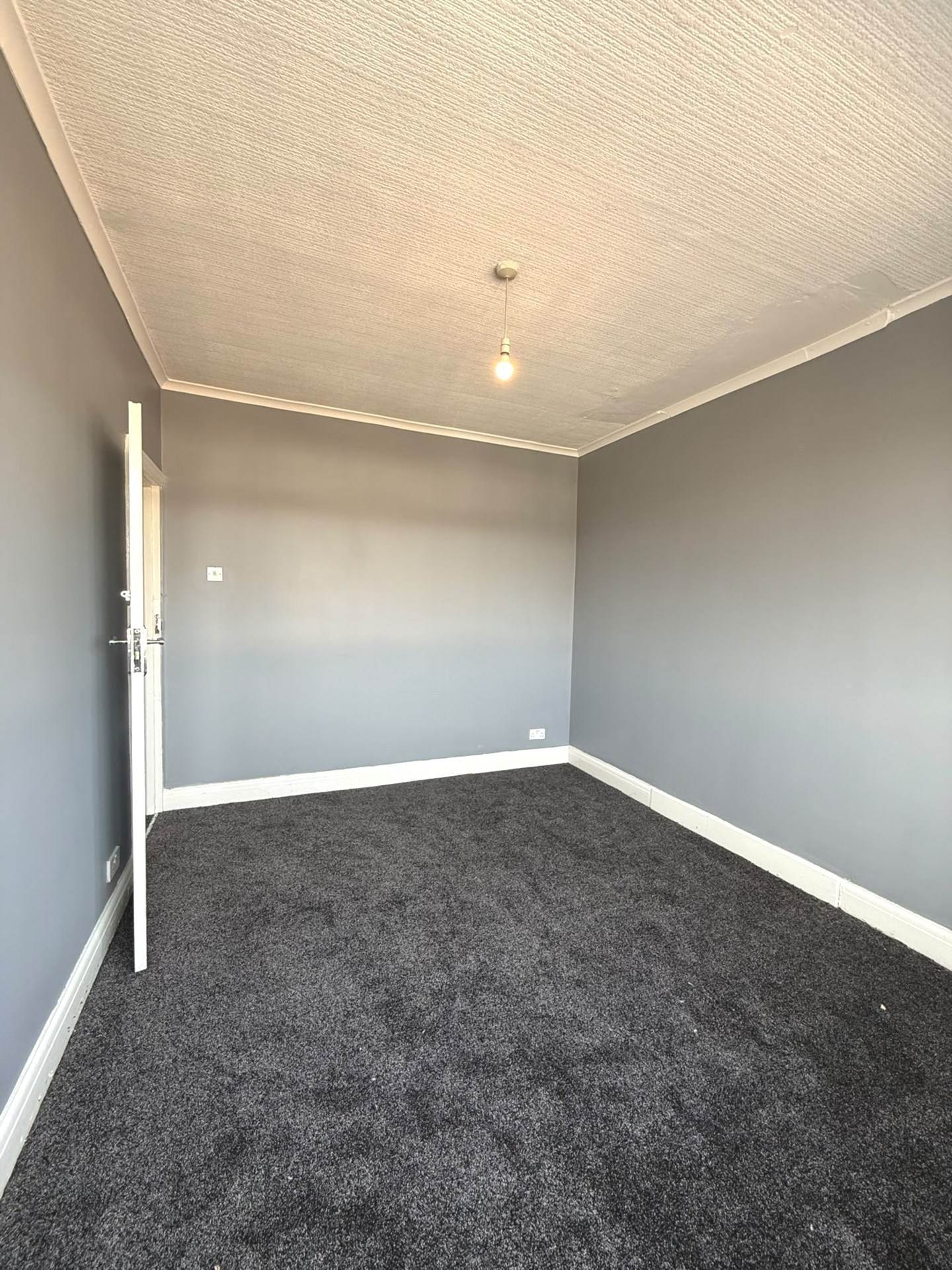 Greenland Crescent, Southall, Image 10