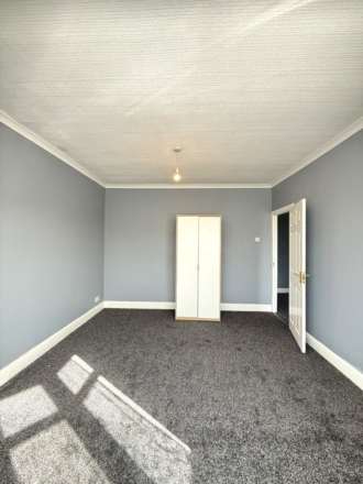 Greenland Crescent, Southall, Image 6