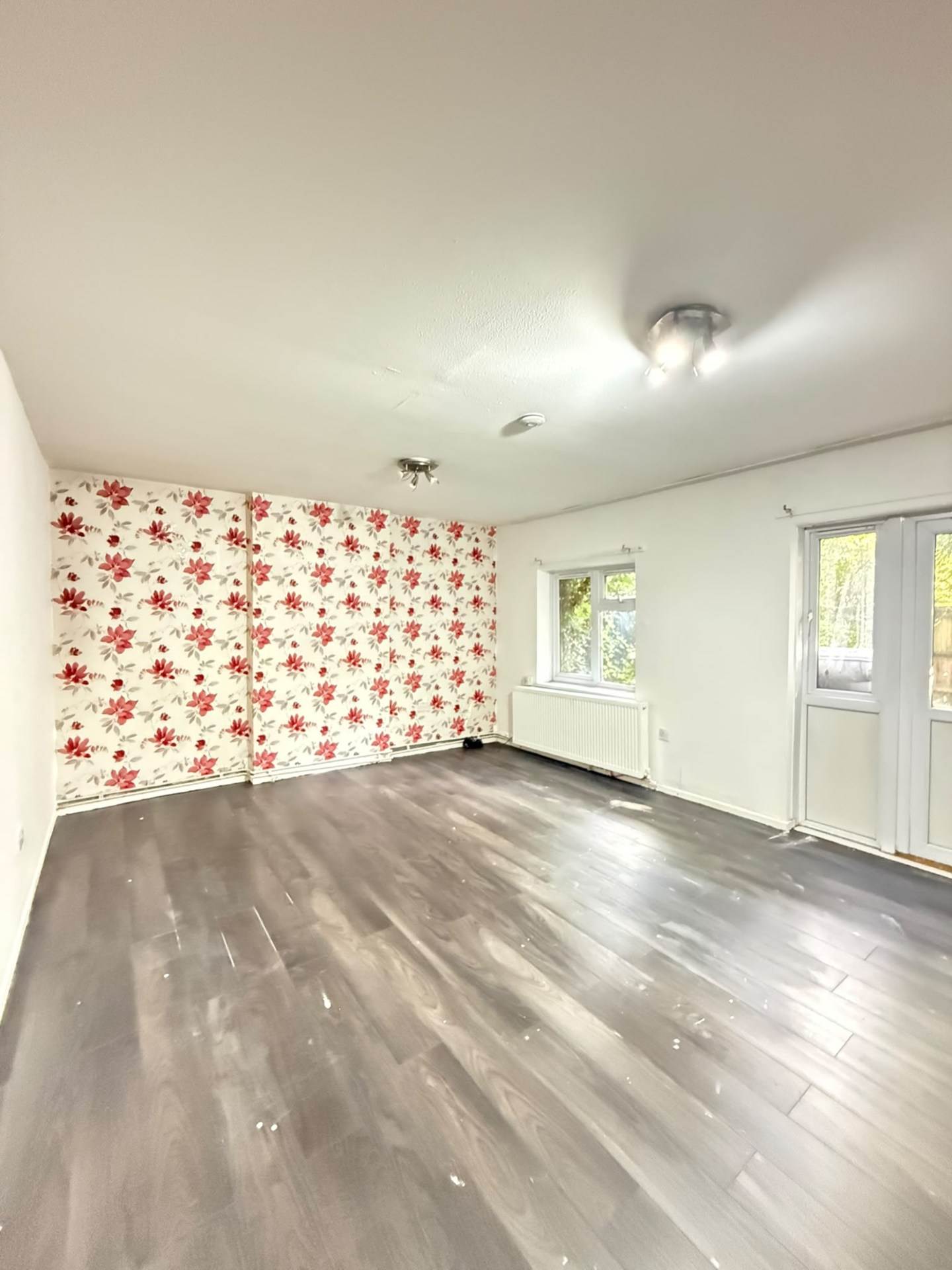 Baird Avenue, Southall, Image 1